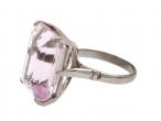 Vintage 18ct kunzite dress ring in 14kt white gold