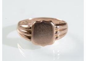 1960s shield signet ring in 9kt rose gold
