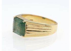 Retro 18kt yellow gold and emerald gents signet ring
