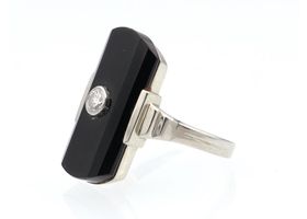 Art Deco diamond and Onyx plaque ring in white gold
