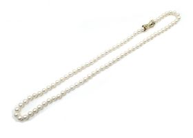 Vintage cultured pearl necklace with a yellow gold bow clasp