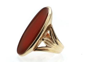 Vintage 9kt yellow gold carnelian dress ring
