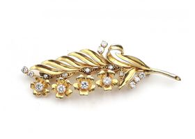Retro 18kt yellow gold and diamond flower sprig brooch