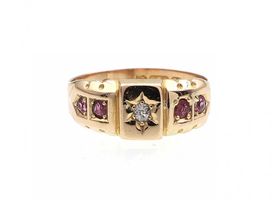 Antique 15kt yellow gold diamond and ruby five stone ring