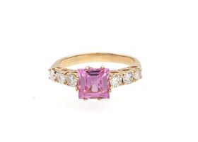 Vintage pink sapphire and diamond ring in 18kt yellow gold