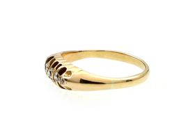 Victorian diamond five stone claw set ring in 18kt gold