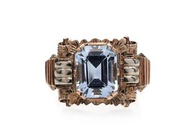 1950s synthetic blue spinel dress ring in two tone gold