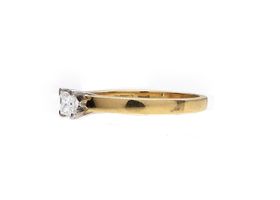 0.23ct square princess cut diamond solitaire in 18kt yellow gold