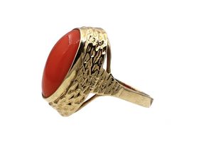 1970s German oval coral textured dress ring in 8kt gold