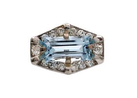 Art Deco 3.00ct aquamarine and diamond geometric cluster ring