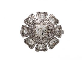 1960s diamond vertical floral cluster ring in platinum